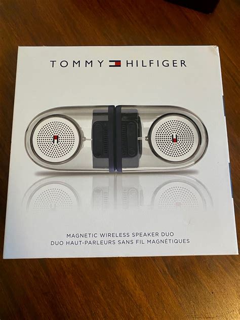 tommy hilfiger audio box